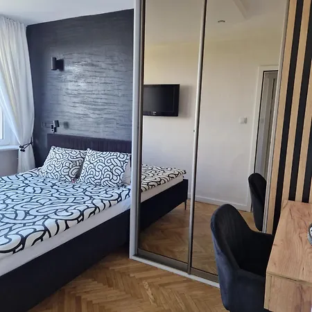 Xiii Pietro Stadion Narodowy Varsóvia